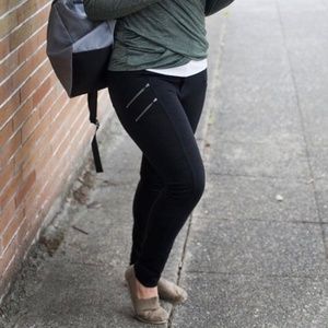 Athleta Ponte Moto Zipper Black Skinny Pants